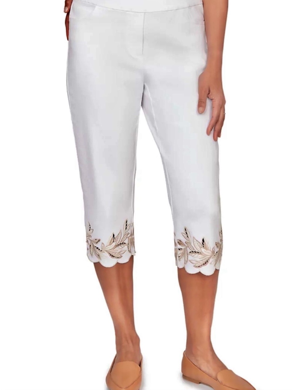 Alfred Dunner White Capri Pants with Gold Embroidered Scallop Hem